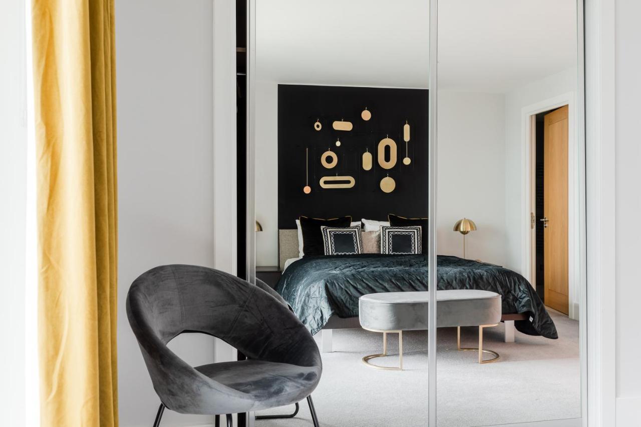 Best Thames View In Town! Large Luxxe Nomad Design Family Home London Bagian luar foto