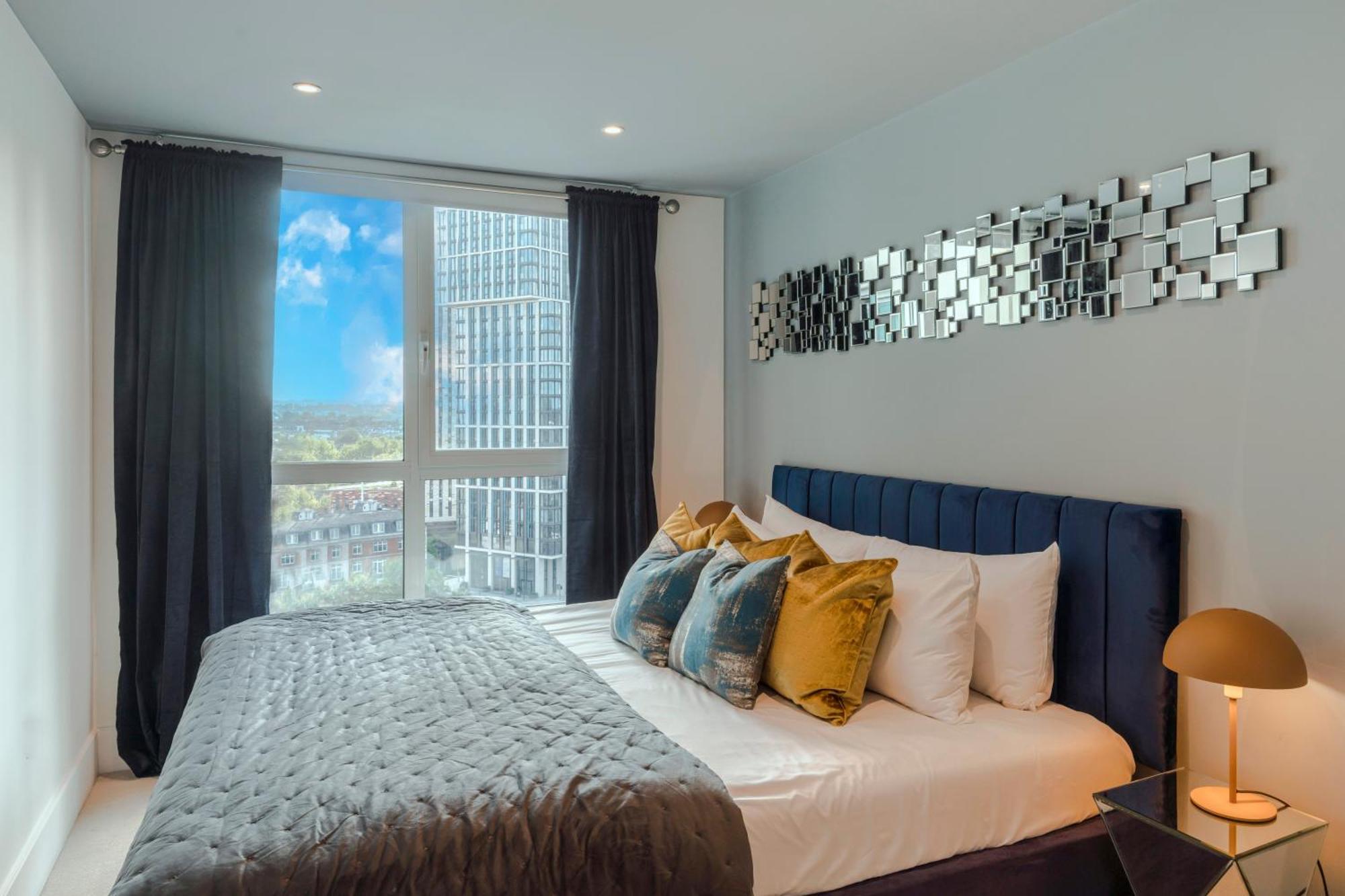 Best Thames View In Town! Large Luxxe Nomad Design Family Home London Bagian luar foto