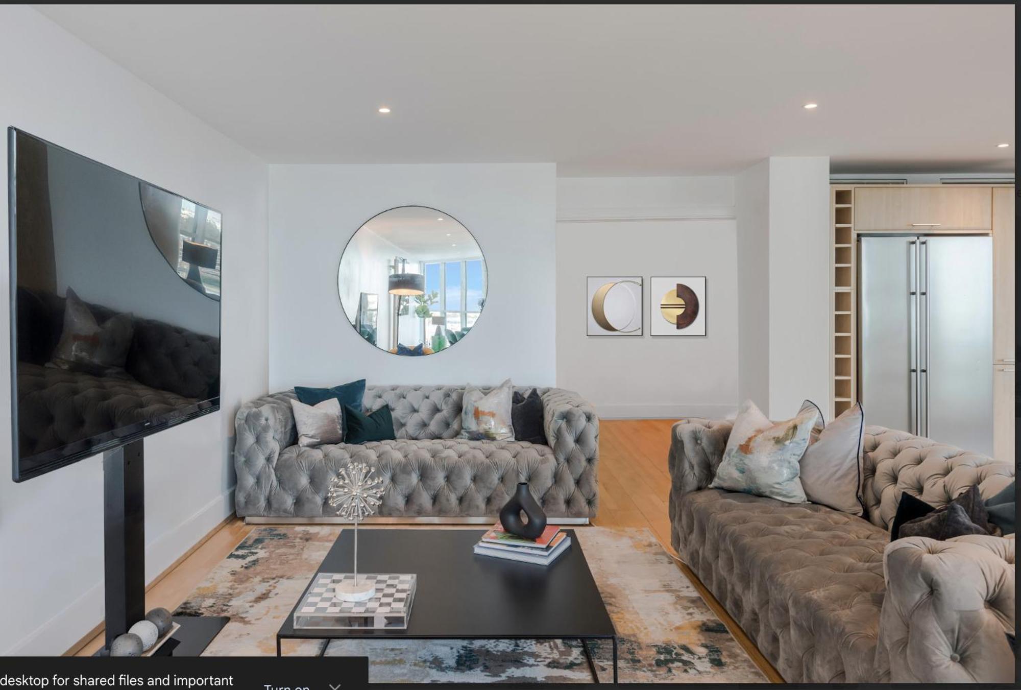 Best Thames View In Town! Large Luxxe Nomad Design Family Home London Ruang foto