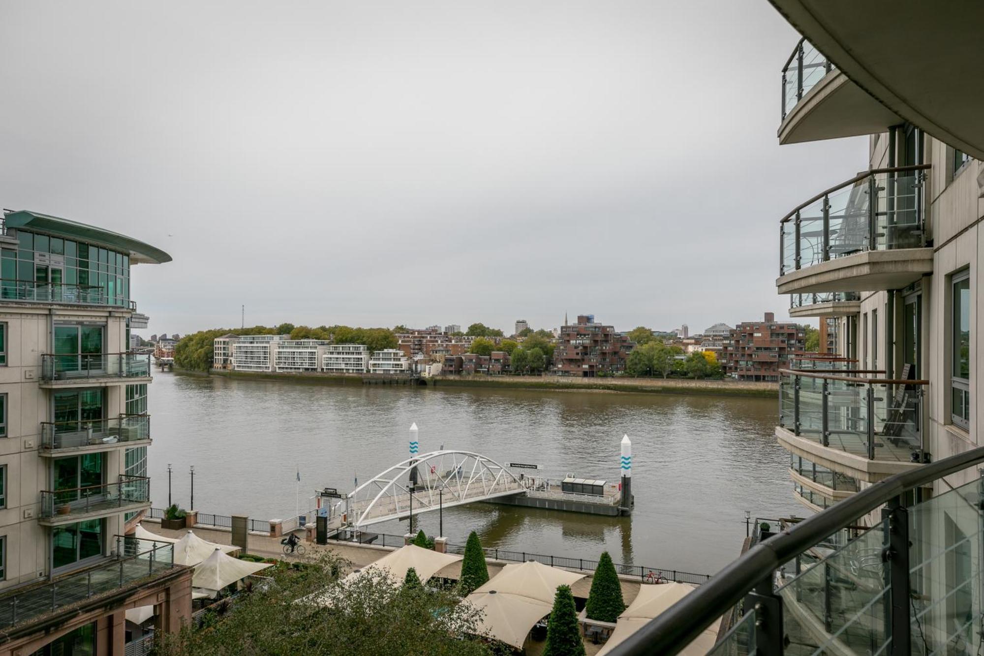 Best Thames View In Town! Large Luxxe Nomad Design Family Home London Bagian luar foto